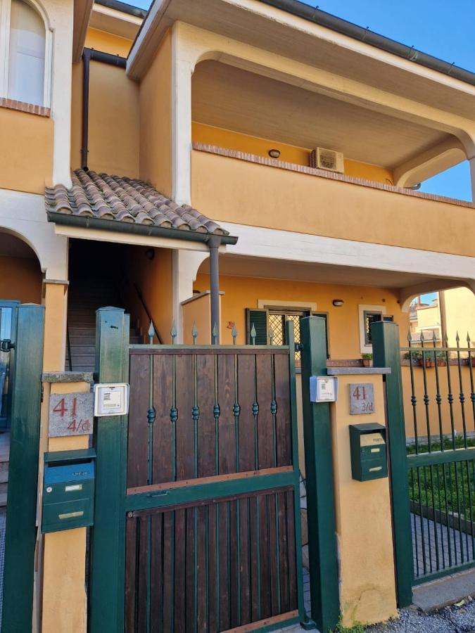 Casa Elsa Appartement Palidoro Buitenkant foto